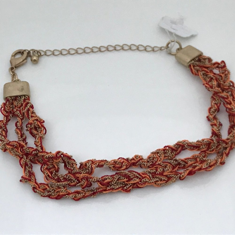 Women Bracelet Red thread gold Tone Chain